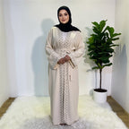 Abaya Femme Perlée avec Ouverture Frontale et Ruban à Nouer – Élégance Raffinée