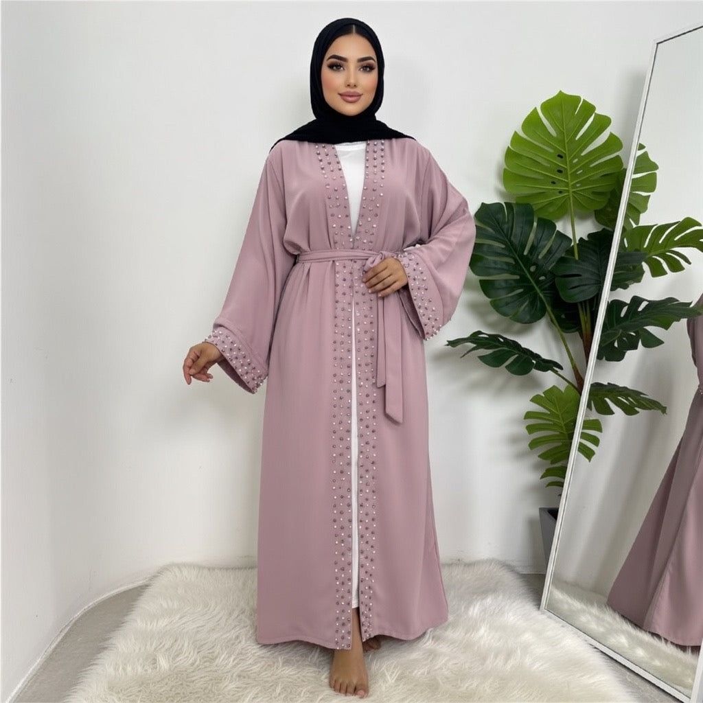 Abaya Femme Perlée avec Ouverture Frontale et Ruban à Nouer – Élégance Raffinée