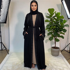 Abaya Femme Perlée avec Ouverture Frontale et Ruban à Nouer – Élégance Raffinée