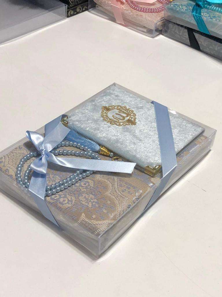 Coffret Cadeau Coran & Tapis de Prière avec Tasbih – Édition Élégante (Plusieurs Coloris)
